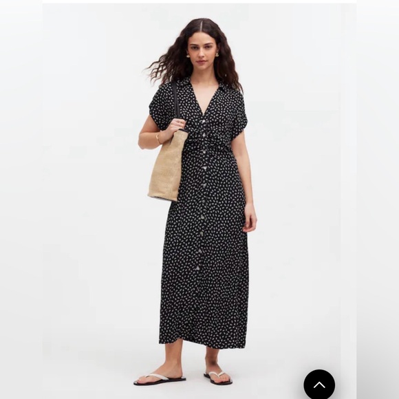 Madewell Dresses & Skirts - Madewell Black and White floral dress